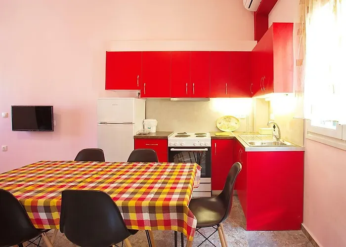 Darmani Spyros Apartments